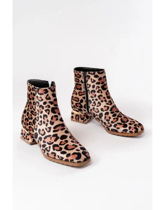 Leopar Topuklu Fermuarlı Günlük Kadın Bot