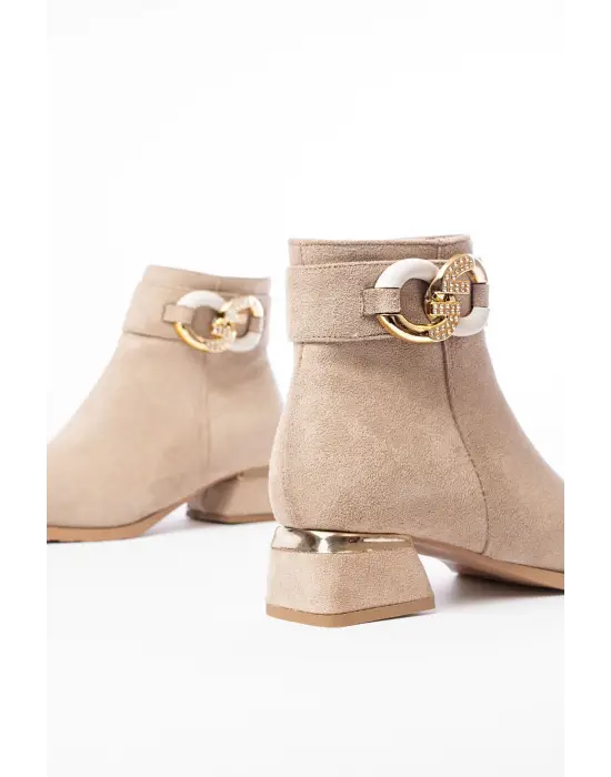 Bej Süet Toka Aksesuarlı Topuklu Fermuarlı Günlük Kadın Bot