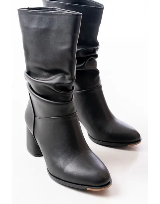 Siyah Topuklu Körüklü Günlük Kadın Bot