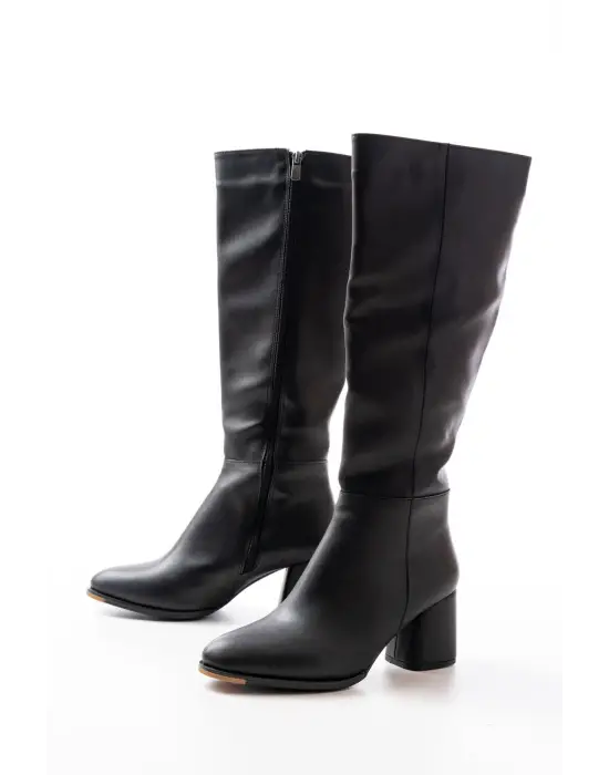 Siyah Topuklu Fermuarlı Günlük Kadın Çizme