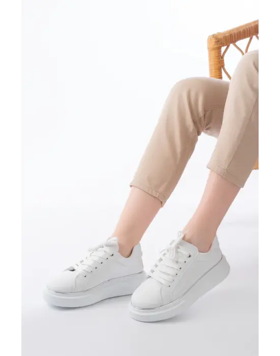 Rs-2435 Beyaz Gümüş Bağcıklı Dikişli Günlük Spor Ayakkabı