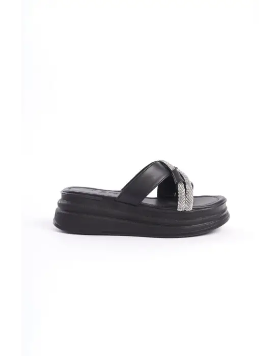 Ruby Düz Topuklu Taşlı Çapraz Şeritli Kalın Ve Ortopedik Taban Kadın Terlik St - Siyah