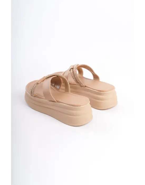 Ruby Düz Topuklu Taşlı Çapraz Şeritli Kalın Ve Ortopedik Taban Kadın Terlik  Tt - Ten