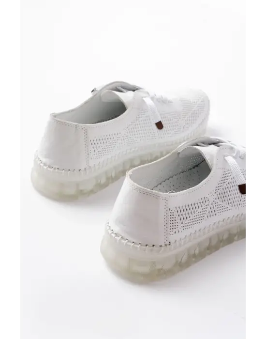 S-365  Beyaz Desenli Hakiki Deri Şeffaf Taban Kadın Spor Ayakkabı