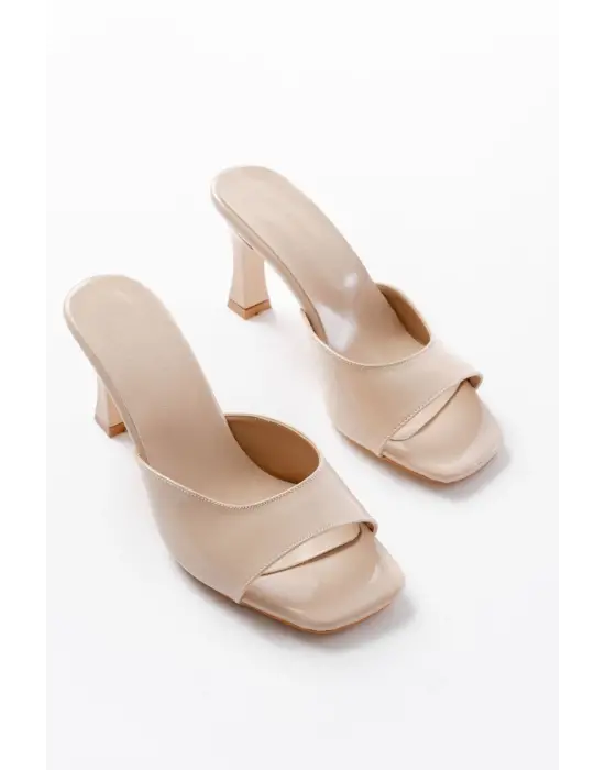 S-617 Bej Rugan Günlük Topuklu Kadın Terlik