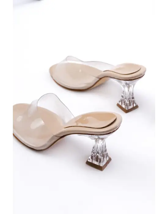 Bej Rugan Şeffaf Bantlı Şeffaf Topuklu Yuvarlak Burunlu Kadın Terlik