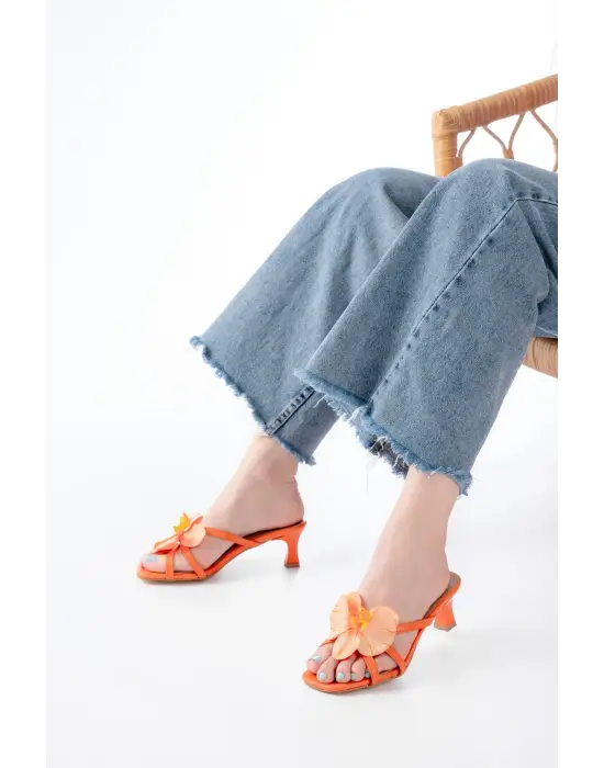 S-622 Orange Orkide Detaylı İnce Topuklu Kadın Terlik