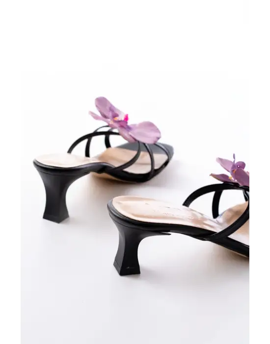 S-622 Siyah Mor Orkide Detaylı İnce Topuklu Kadın Terlik