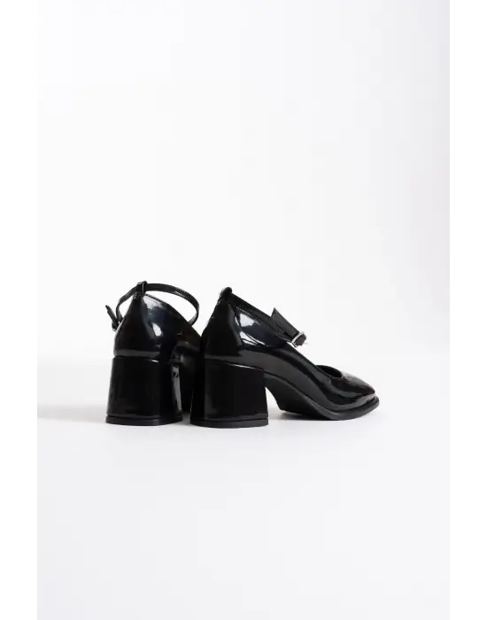 Sansa Siyah Rugan Kadın Topuklu Ayakkabı