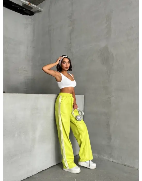 Şeritli Deri Pantolon Yeşil H26430