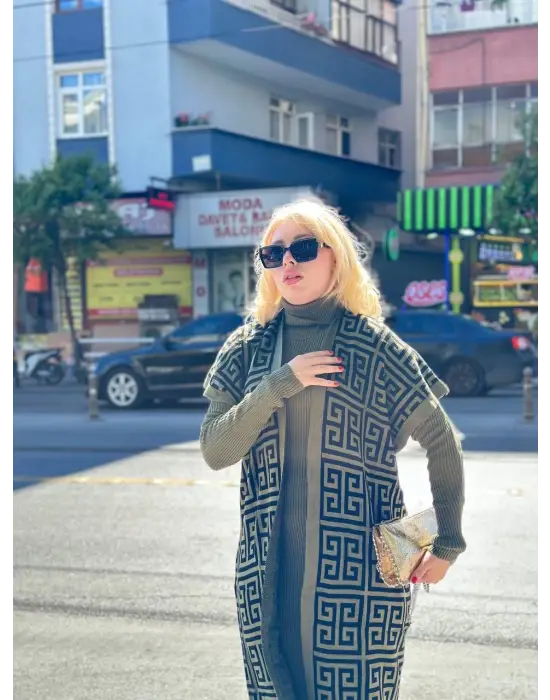 Siyah Çizgi Desenli Elbiseli Hırka Triko Takım Haki