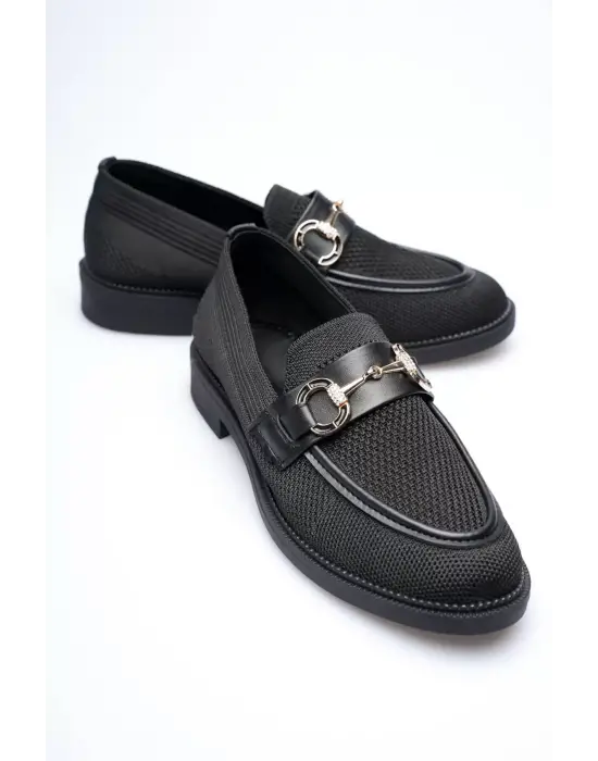 Siyah Kadın Loafer Metal Tokalı Rahat Günlük Ayakkabı TR30MS02A