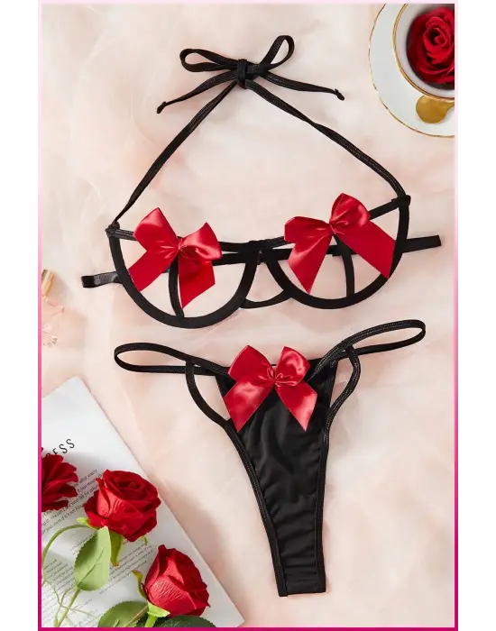 Siyah-kırmızı Göğüs Fiyonklu Balenli Sütyen Külot Takım