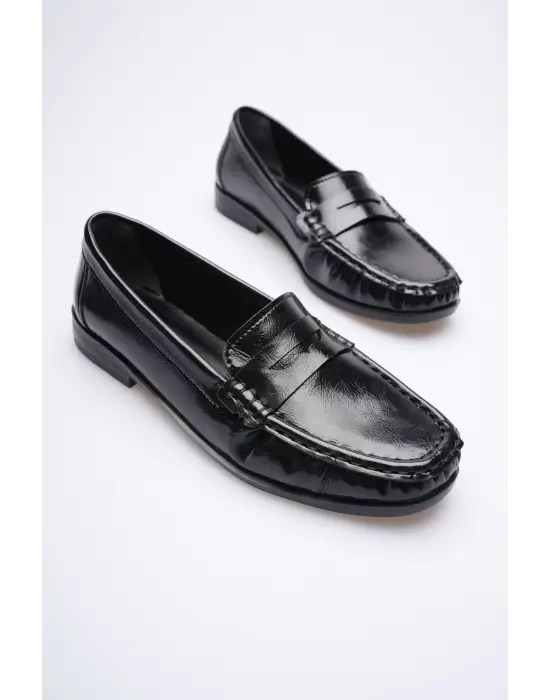 Siyah Parlak Deri Görünümlü Penny Loafer TR88MS02A