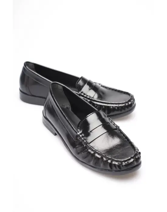 Siyah Parlak Deri Görünümlü Penny Loafer TR88MS02A