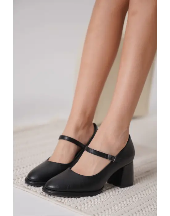 Slay Siyah Cilt Kadın Topuklu Ayakkabı