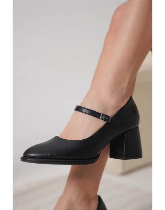 Slay Siyah Cilt Kadın Topuklu Ayakkabı