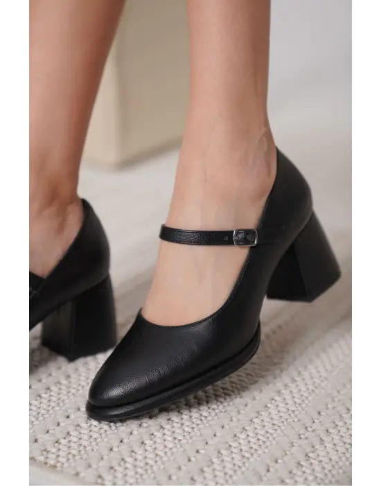 Slay Siyah Cilt Kadın Topuklu Ayakkabı