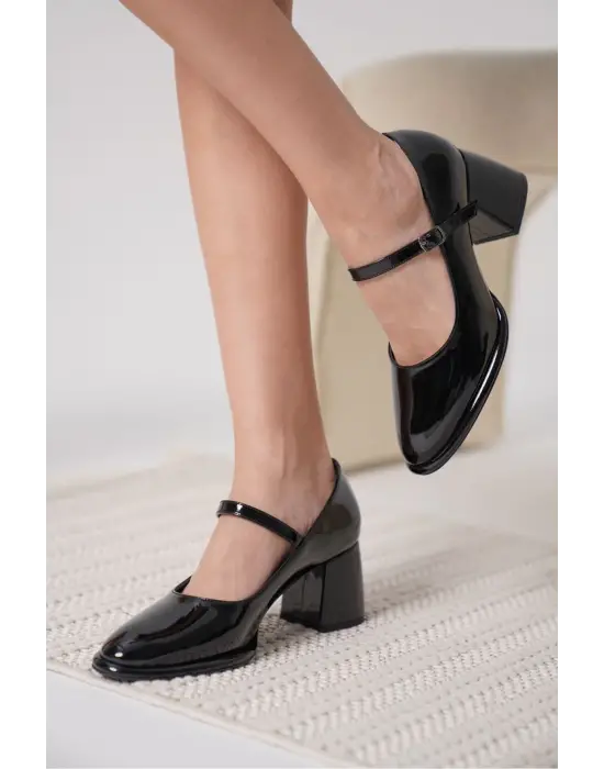 Slay Siyah Rugan Kadın Topuklu Ayakkabı