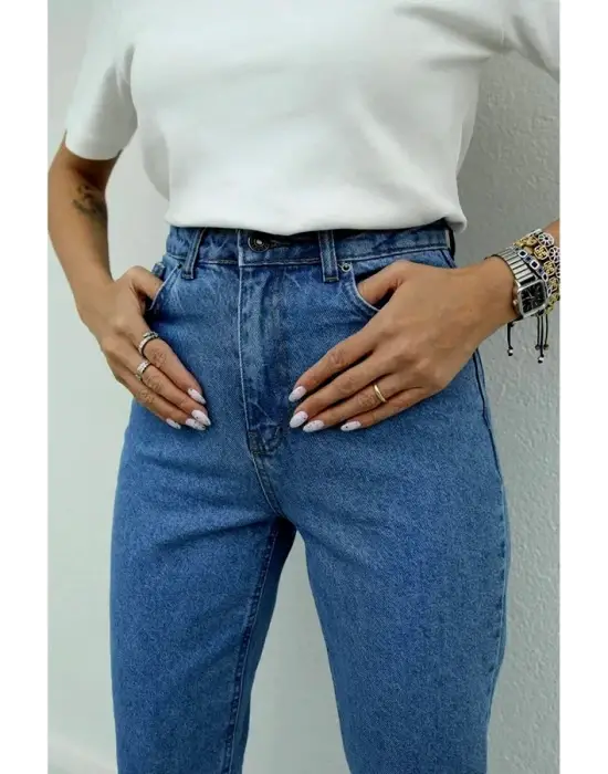 Slimfit Mom Jeans