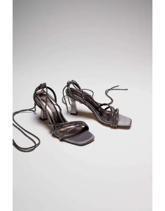 South Platin Taşlı Kadın Topuklu Sandalet