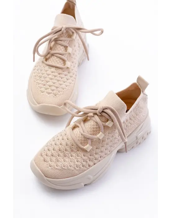 Sp-2024 Bej Günlük Bağcıklı Fileli Taş Aksesuarlı Kadın Spor Ayakkabı