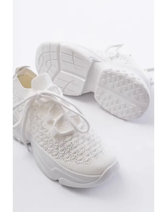 Sp-2024 Beyaz Günlük Bağcıklı Fileli Taş Aksesuarlı Kadın Spor Ayakkabı
