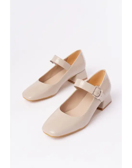 Bej Rugan Günlük 4 Cm Topuklu Bayan Ayakkabı