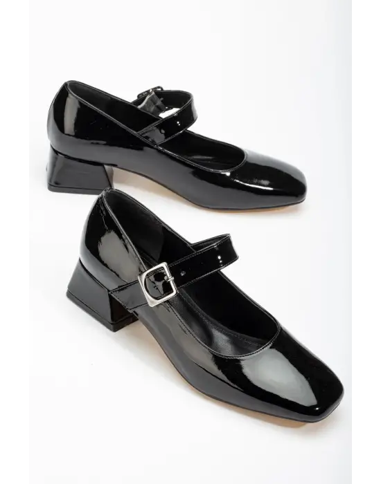 Siyah Rugan Günlük 4 Cm Topuklu Bayan Ayakkabı