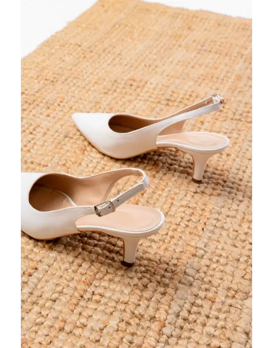 ST-1152 Beyaz Günlük 7 cm Topuklu Kadın Ayakkabı