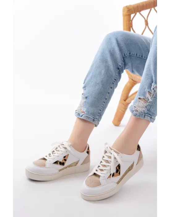 Sv-01 Beyaz Leopar Desenli Bağcıklı Kadın Spor Ayakkabı