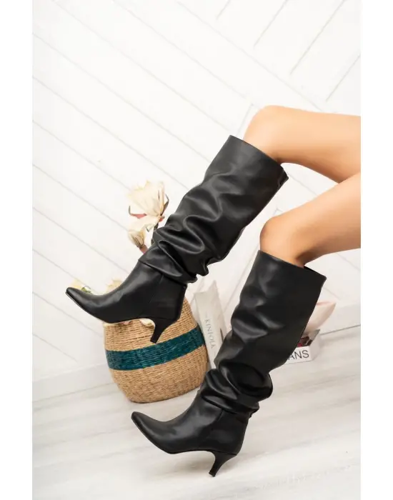 Siyah Körüklü İnce Topuklu Günlük Kadın Çizme