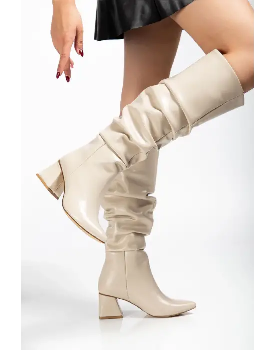 Syt-2002 Bej Kırışık Rugan Körüklü Kalın Topuklu Günlük Bayan Çizme