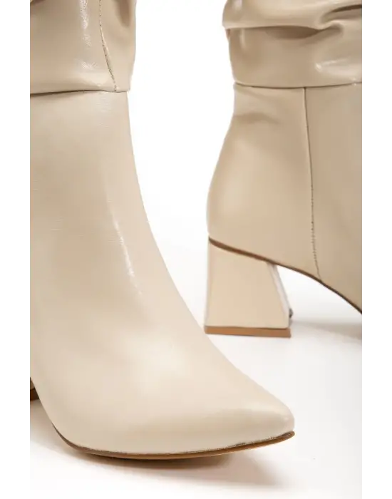 Syt-2002 Bej Kırışık Rugan Körüklü Kalın Topuklu Günlük Bayan Çizme