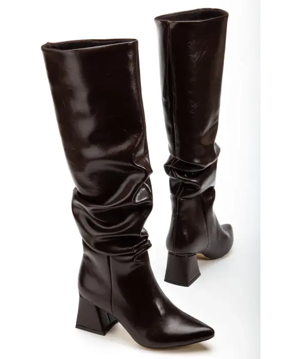 Syt-2002 Kahve Kırışık Rugan Körüklü Kalın Topuklu Günlük Bayan Çizme