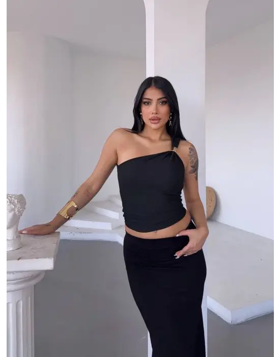 Tek Omuzlu Otoman Kumaş Gold Metal Detaylı Bluz