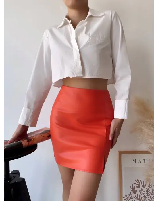 Tek Yırtmaçlı Arkadan Fermuarlı Deri Etek Turuncu S24475