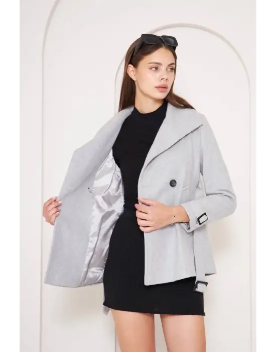 Tokalı Kısa Düz Kaşe