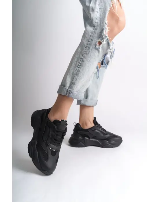 Tokyo Bağcıklı Ortopedik Taban Triko Detaylı Kadın Spor Ayakkabı - St Siyah