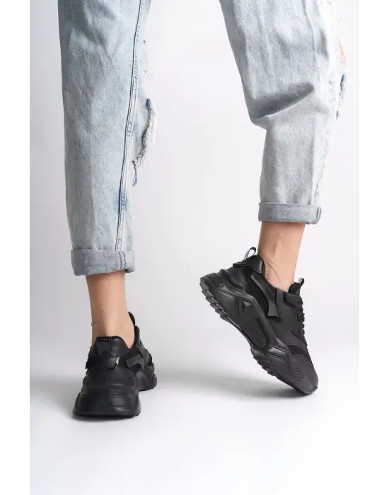 Tokyo Bağcıklı Ortopedik Taban Triko Detaylı Kadın Spor Ayakkabı - St Siyah