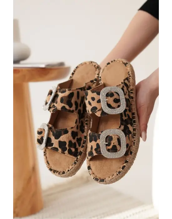Tyna Süet Leopar Taşlı Kadın Terlik
