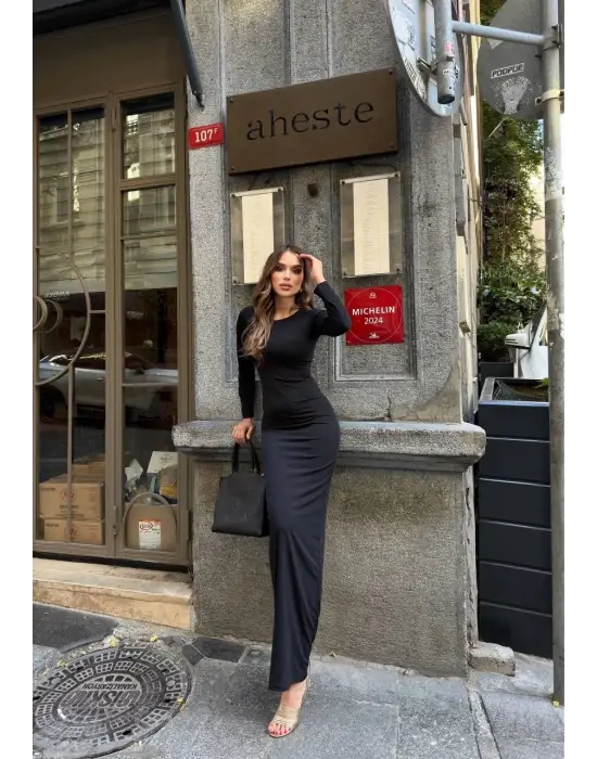 Uzun Kollu Uzun Elbise