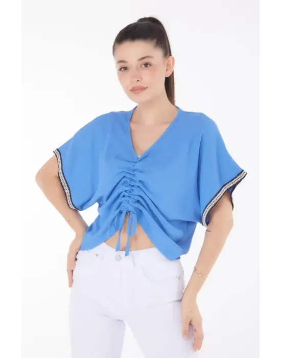 V Yaka Büzgülü Detaylı Bluz