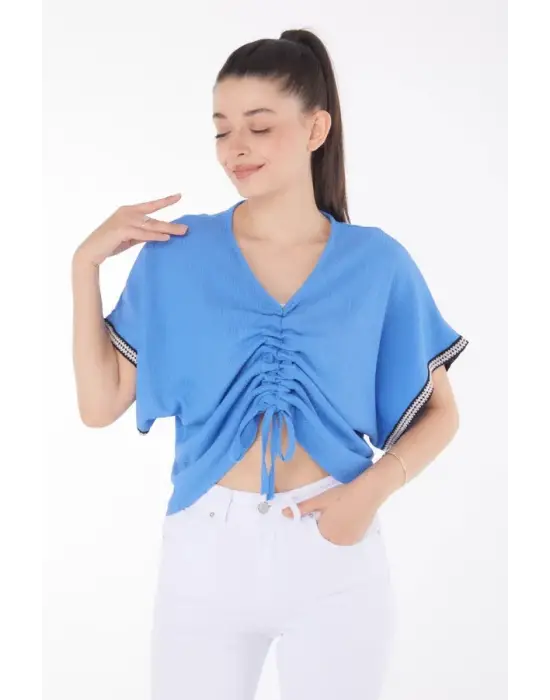 V Yaka Büzgülü Detaylı Bluz