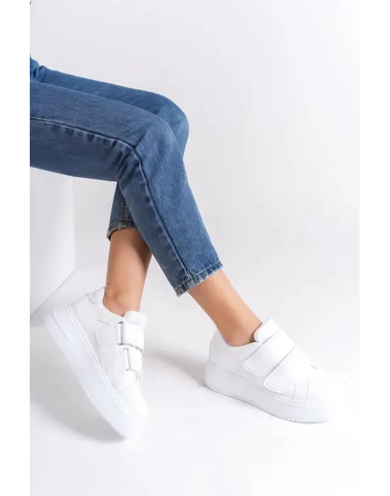 Valencıa Bağcıksız Cırt Cırtlı Ortopedik Taban Kadın Sneaker Spor Ayakkabı Bt - Beyaz