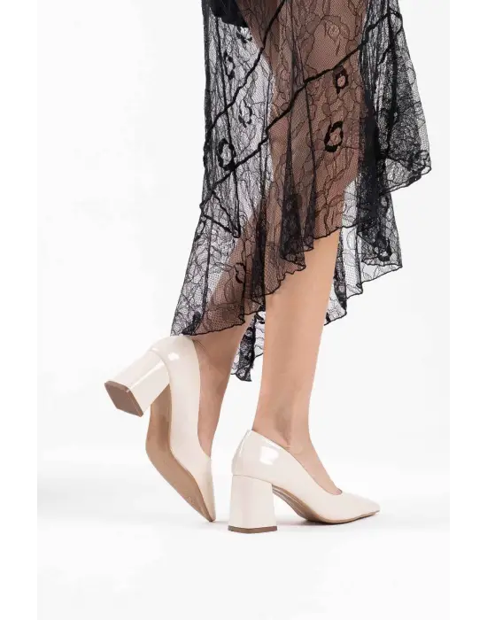 Valeria Bej Rugan Kadın Topuklu Ayakkabı