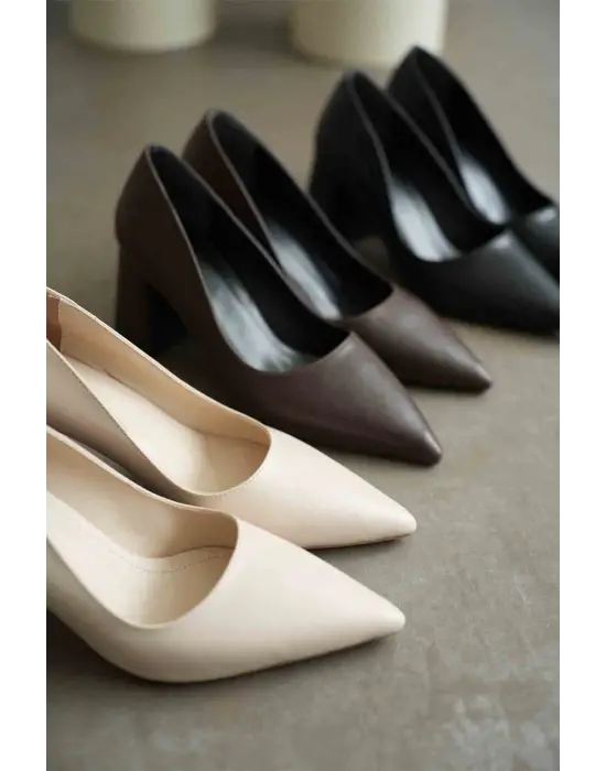 Valeria Siyah Cilt Kadın Topuklu Ayakkabı