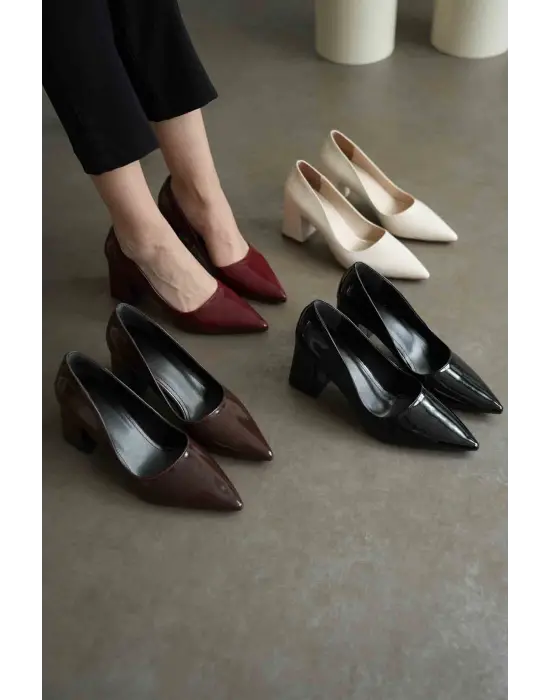 Valeria Siyah Rugan Kadın Topuklu Ayakkabı