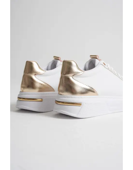 Vega Altın Detaylı Beyaz Kadın Spor Ayakkabı