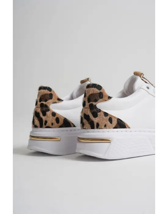 Vega Leopar Detaylı Beyaz Kadın Spor Ayakkabı